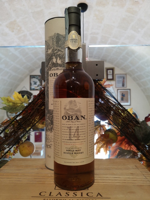 Oban Single Malt Scotch Whisky 14 YO