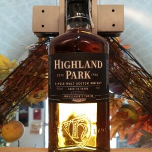 Highland Park Single Malt Scotch Whisky 10 YO Ambassador's Choice