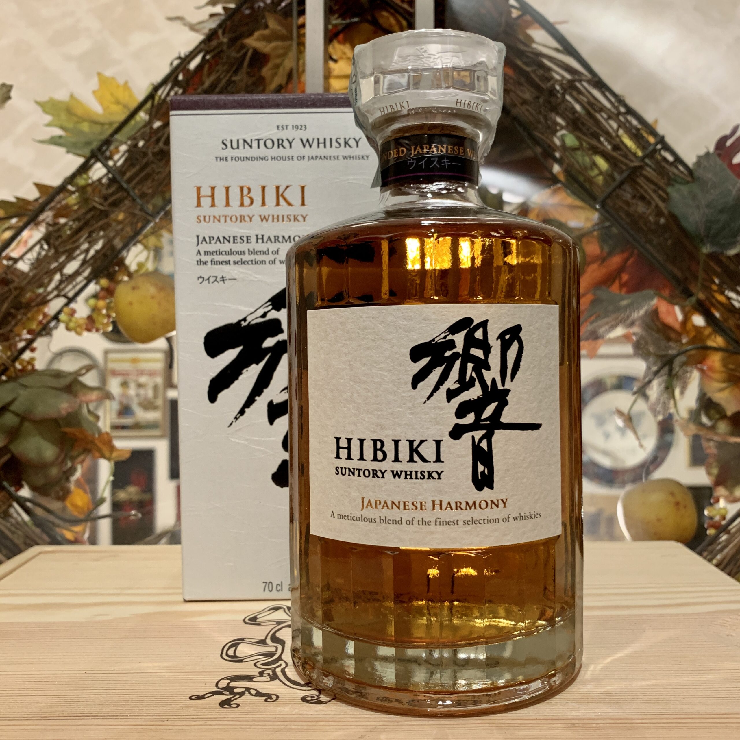 Suntory Hibiki Japanese Harmony Blended Japanese Whisky